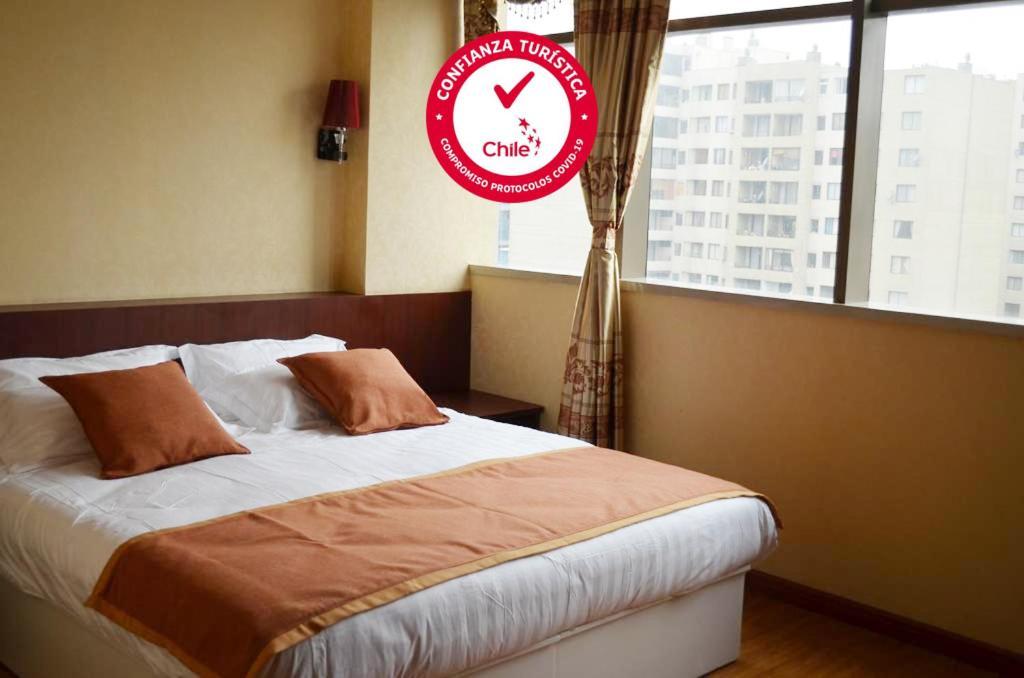 Hotel 198 Santiago Ngoại thất bức ảnh