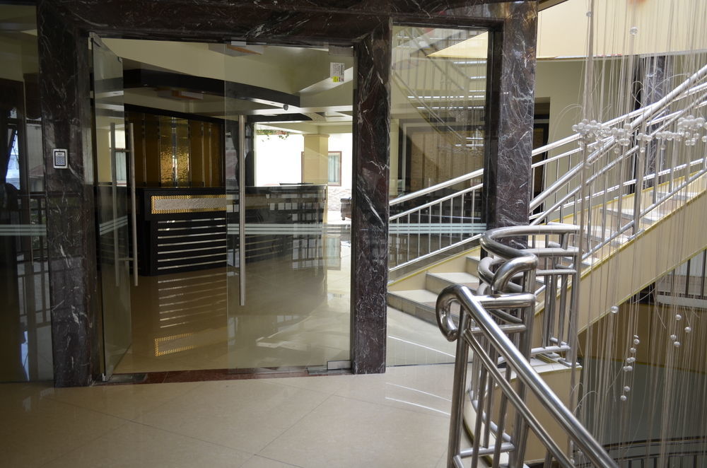 Hotel 198 Santiago Ngoại thất bức ảnh