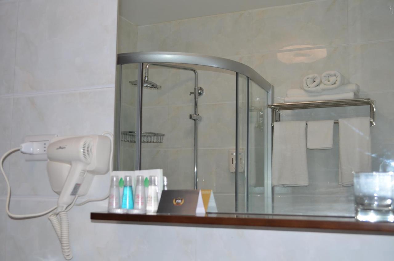 Hotel 198 Santiago Ngoại thất bức ảnh